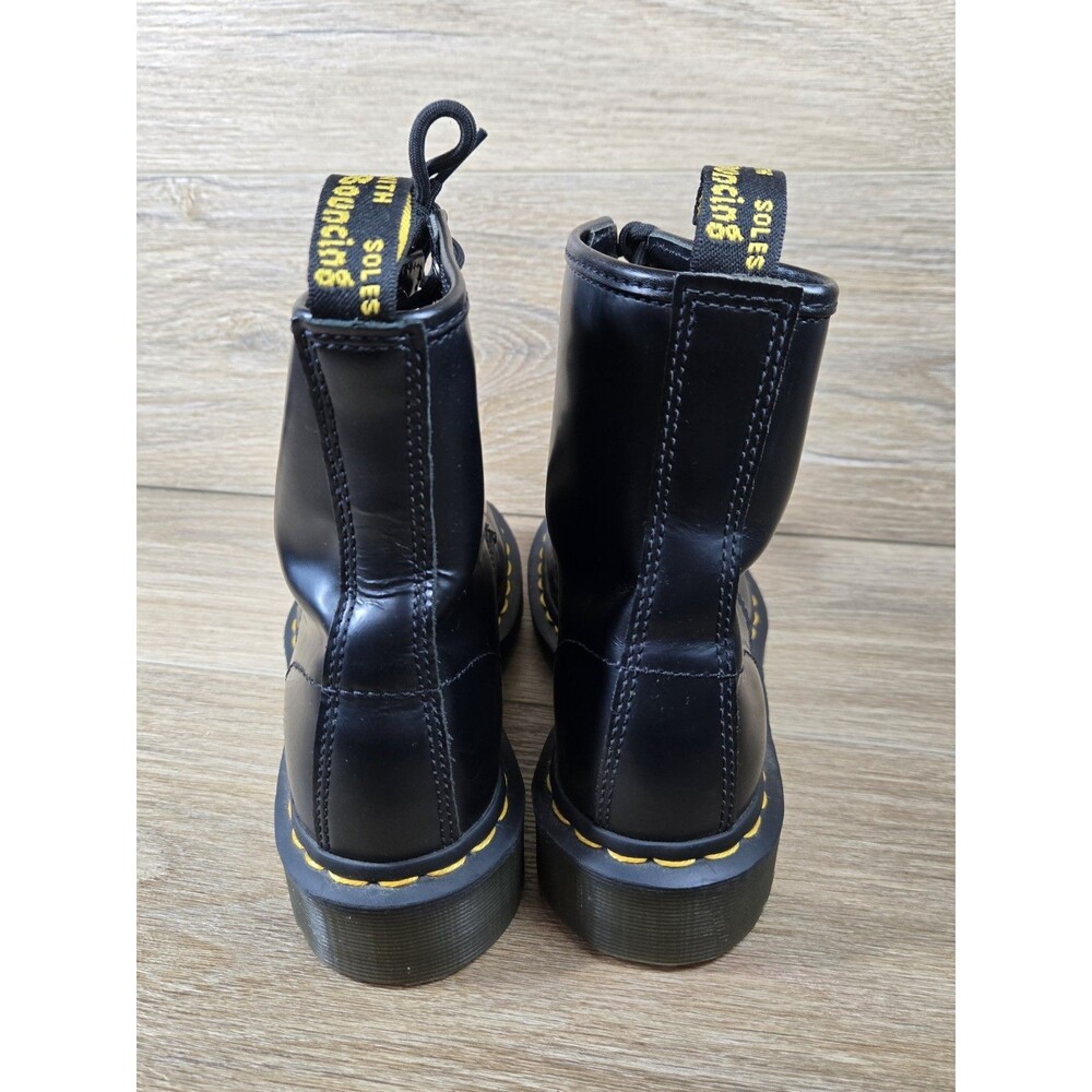 Dr. Martens 1460 Women's Original Smooth Leather Laced Boots, Black US Womens 6 - Picture 4 of 7